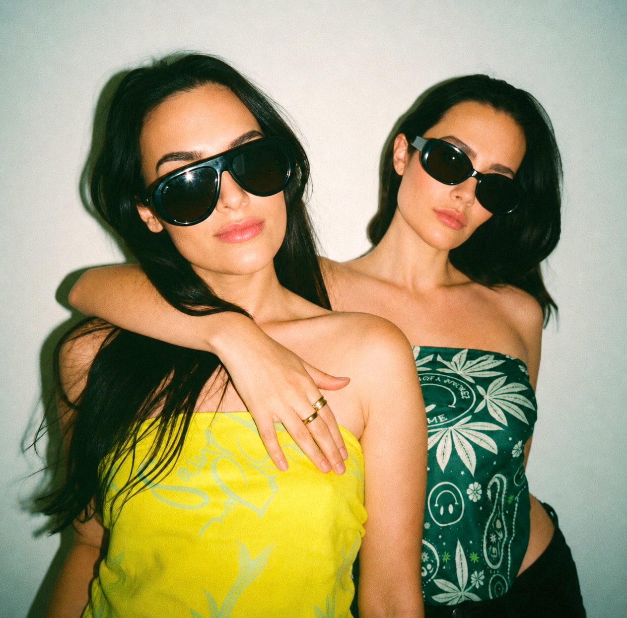 the sisters behind the silk